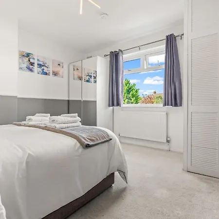 The Bishopsworth House Apartmán *