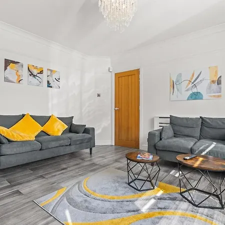 The Bishopsworth House *